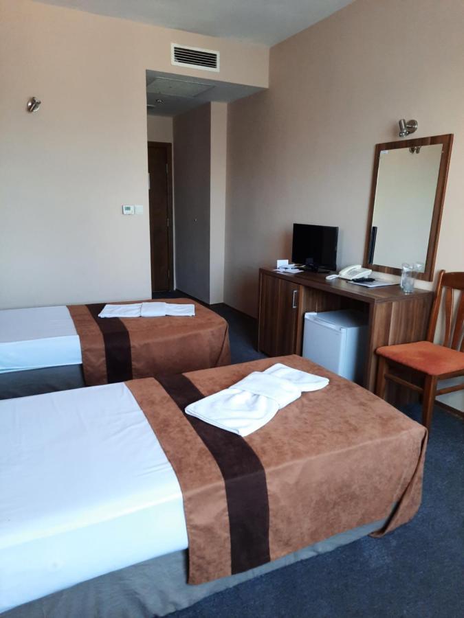 Hotel Mizia Tărgovište Esterno foto